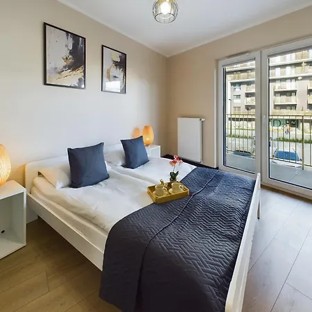 Exceptional With Parking By Renters * Krakow