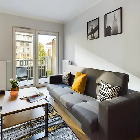 Exceptional With Parking By Renters * Krakow