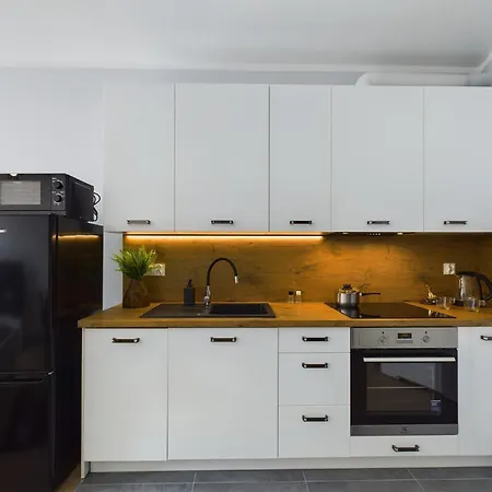 Exceptional With Parking By Renters * Krakow